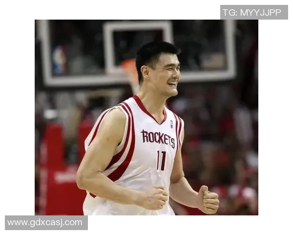 老美眼中的姚明：从篮球巨星到中美文化桥梁的传奇故事