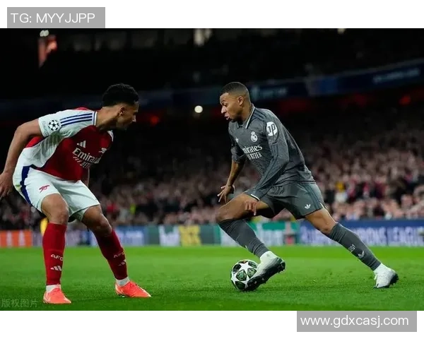 西甲精彩对决皇马3-0战胜尤文图斯神奇扑救点燃全场激情