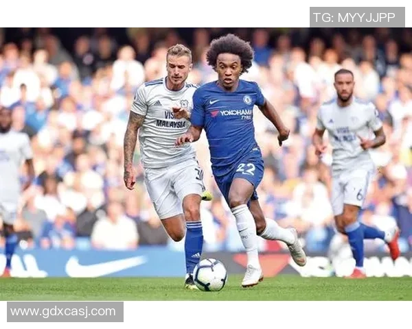 世界杯热刺与里昂激战成平局争议判罚引发全场热议