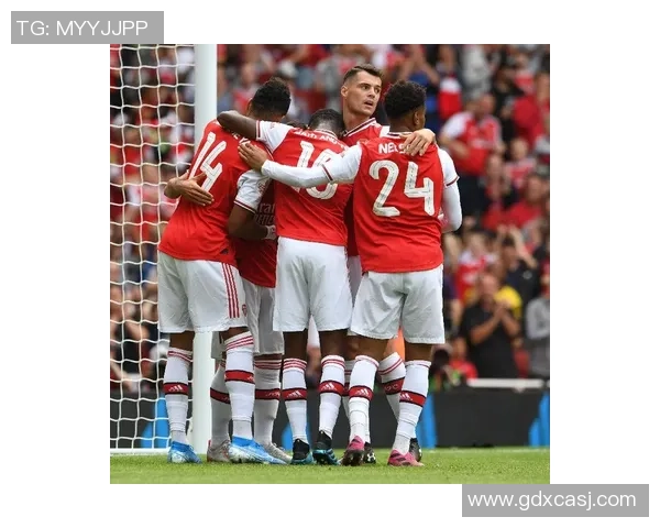 友谊赛精彩回顾：里昂逆转那不勒斯全场沸腾转会动态引关注