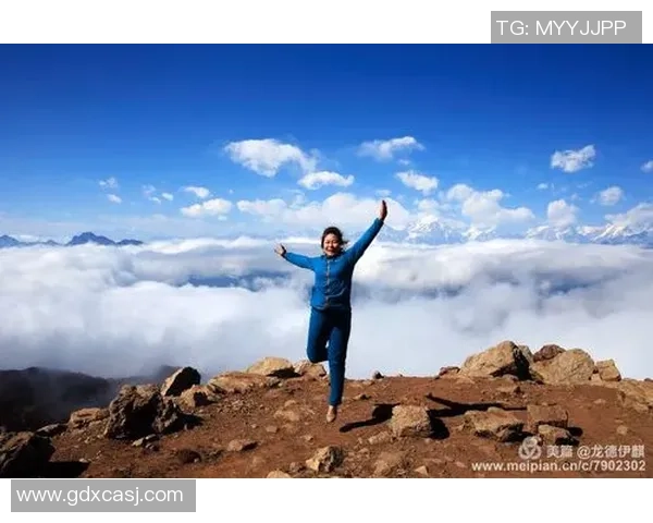 姚明倾情献雪温暖冬季传递爱心与希望的故事