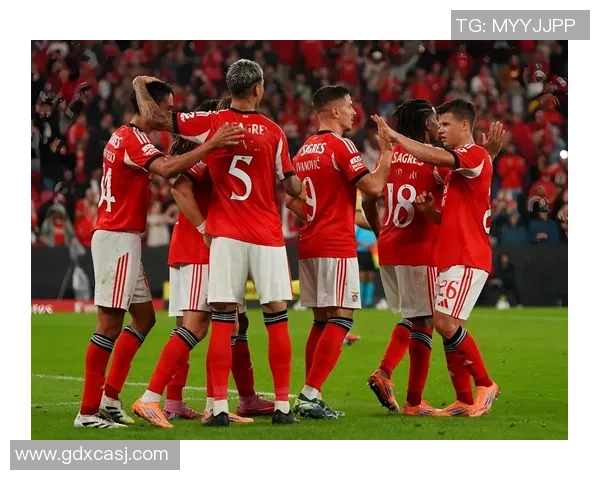 西甲精彩对决利物浦大胜切尔西引发全场热烈反响赛后分析精彩瞬间