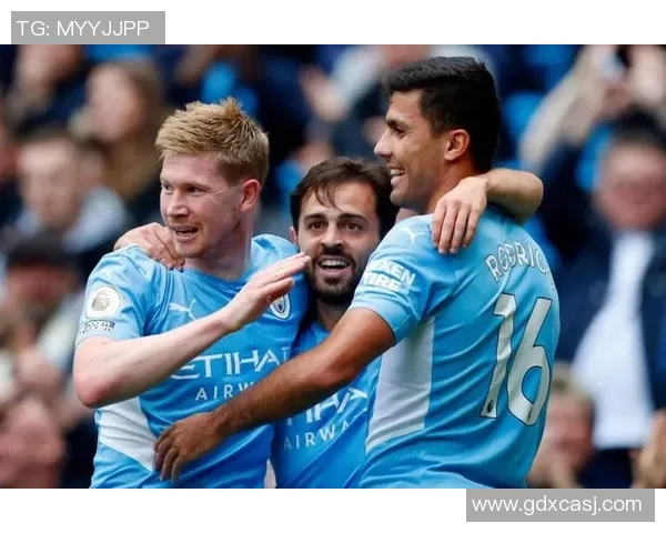 西甲激战：里昂大胜曼城三球零封引发全场狂欢