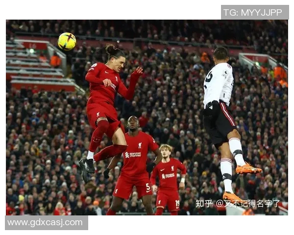 英超精彩对决AC米兰大胜利物浦补时进球点燃全场激情