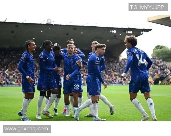 切尔西逆袭曼城夺国王杯冠军全场沸腾瞬间回顾与赛后分析