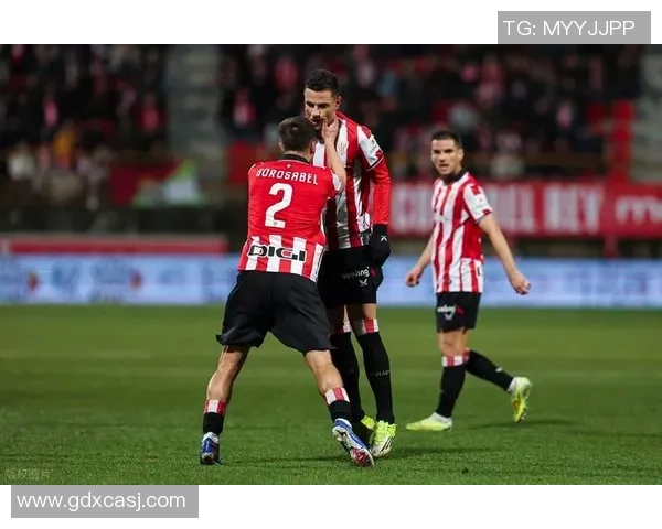 国王杯惊现逆转大战里昂绝杀尤文图斯引发全场狂欢 国王杯惊现逆转大战里昂绝杀尤文图斯引发全场狂欢