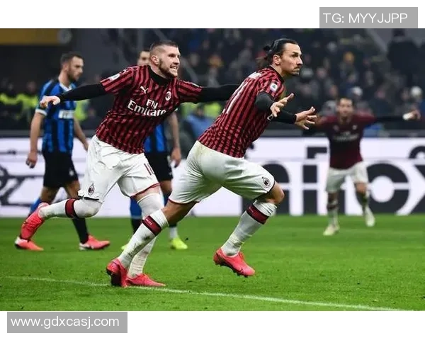 足总杯惊现冷门那不勒斯与AC米兰战成平局乌龙球成焦点