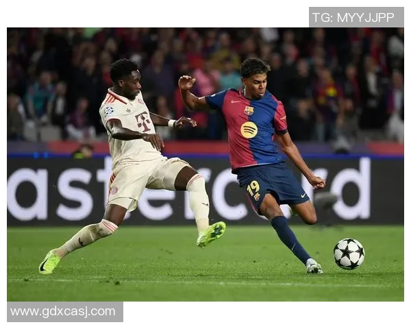 意甲焦点战巴萨小胜尤文图斯乌龙球引发争议判罚全场沸腾